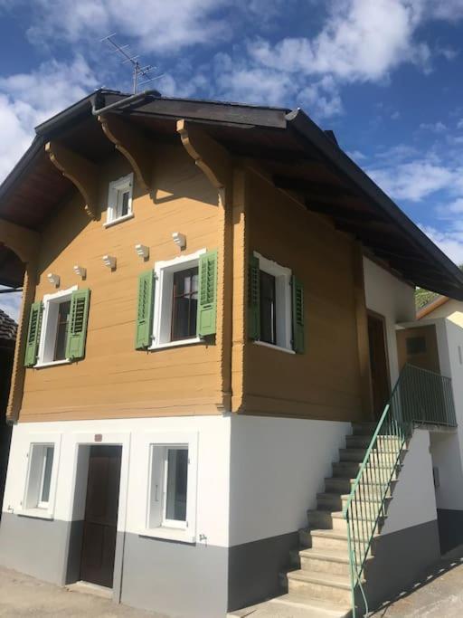 La Maisonnette : Charmante Maison Independante Salgesch Esterno foto
